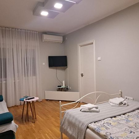 Apartment Marija Belgrad Zewnętrze zdjęcie
